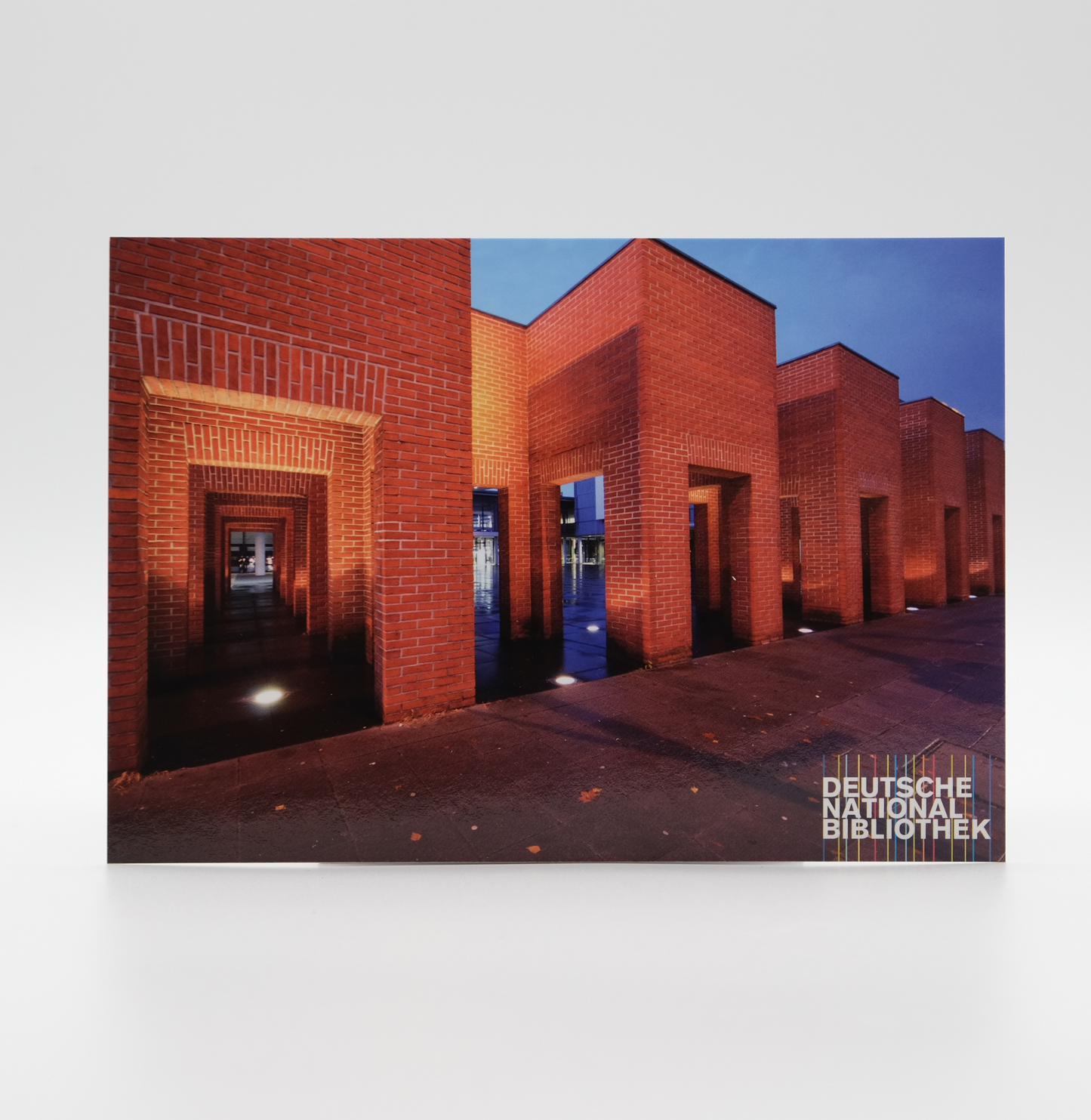 Postkarte - Backsteinskulptur von Per Kirkeby